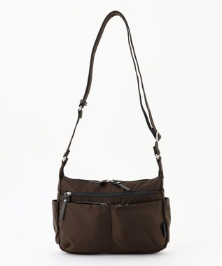 Y'SACCS トリプルポケットベーシックショルダー チョコ