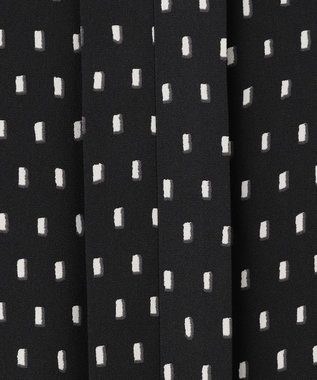 ICB L 【新色追加・WEB限定】BackSatinAmunzen キーネックブラウス ブラックドット系