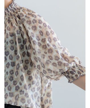 Te chichi パターンアソートシャーリングブラウス ベージュ