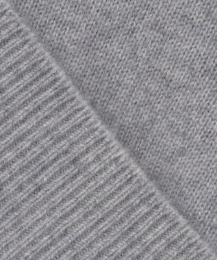 組曲 L 【アンサンブル対応可】ピュアカシミヤクロップド丈ニット ライトグレー系