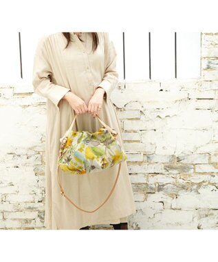  【ラメ入り生地が可愛い / 2way / 大容量】トート / REGALO