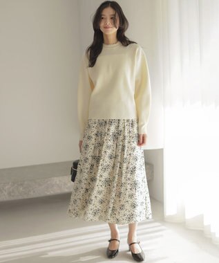 組曲 【WEB限定】パール釦畦ニット プルオーバー アイボリー系