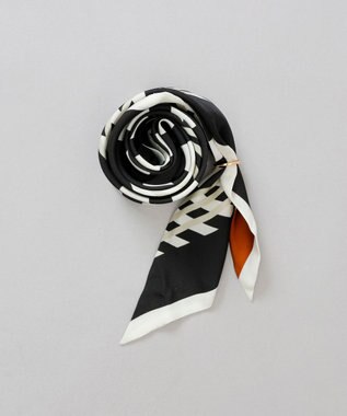 AURORA Oggi12月号掲載 Beaurance （ビューランス）シルクツイル トライアングルスカーフ(リング付き) ブラック