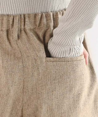 muuc 〈ロングシーズン心地良いウール混〉後ろウエストゴム有り ベルト裏にコットン使用 テーパードスラックスパンツ ベージュ