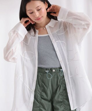 Green Parks ・ＥＬＥＮＣＡＲＥ　ＤＵＥ　テープ刺繍シアーシャツ Off White