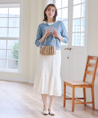 Tiaclasse 花弁ロングピアス ゴールド