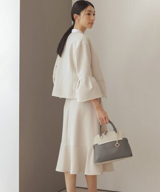 組曲 S 【KUMIKYOKU NAVY】コンフォータブルドレープ フレアスリーブジャケット サンドベージュ系