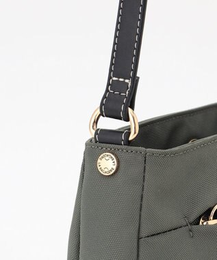 LA BAGAGERIE ポリエステルキャンバス　タックポシェット グレー