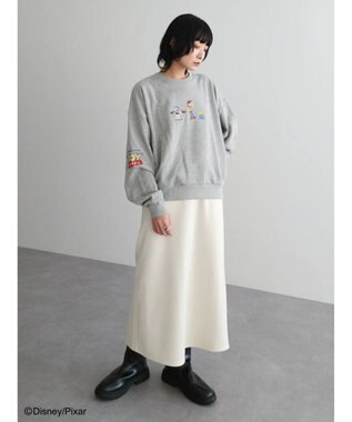 Green Parks ＴＯＹ　ＳＴＯＲＹ／クロスステッチスウェット A