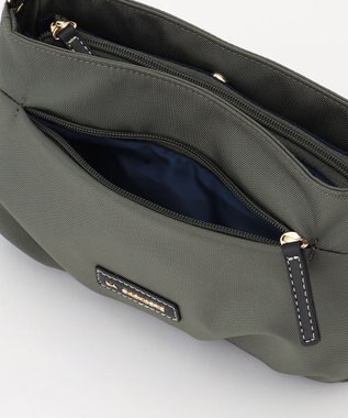 LA BAGAGERIE ポリエステルキャンバス　タックポシェット グレー