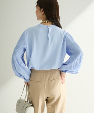 Green Parks Ｏ．袖プリーツブラウス Sax