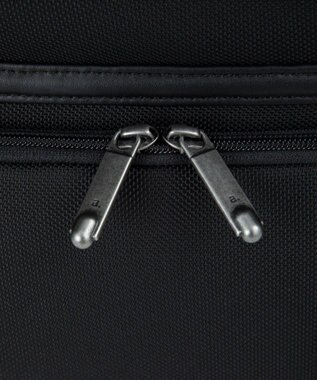 ACE BAGS & LUGGAGE ace. デヴェル ビジネスリュック  B4サイズ 15.6インチPC収納 24L 1050g 2気室 20262 エース ブラック×ネイビー