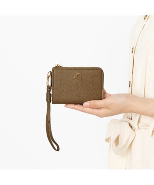 LANVIN en Bleu アーリ フラグメントケース トープ