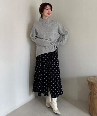 UNFILO 【大好評により新色追加！】プリントワンピース ブラック×オフ