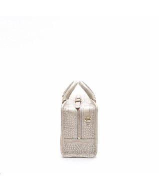 A.D.M.J. 【牛革】クロコ型押しヘリ巻きボストン23cm ホワイトパーライズ