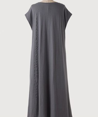 TOQUE 〈大草直子さんアドバイザー〉【天然素材】タンギスコットン天竺 ワンピース チャコールグレー
