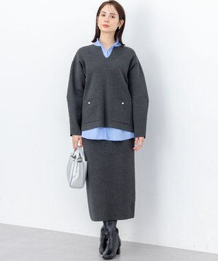 組曲 S 【加藤ローサさん着用 / 前後着用可】コットンタッチシャーティング刺繍入り ブラウス ブルー系