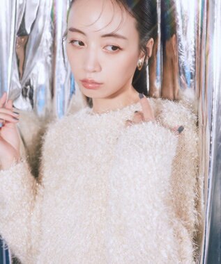 earth music&ecology ポンポンヤーンラメニットプルオーバー Ivory