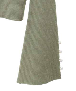 Green Parks ・ｓｗｉｎｇ　ｂｙ　袖パールボタンハイネックニット Green