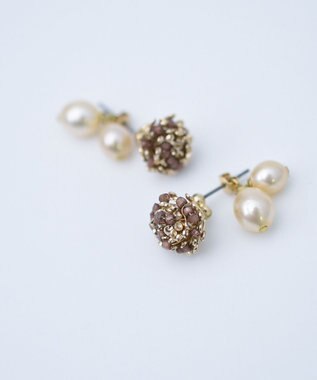 monshiro 【バロックパール/2WAY】スカビオサツボミ ピアス ホワイト×ゴールド