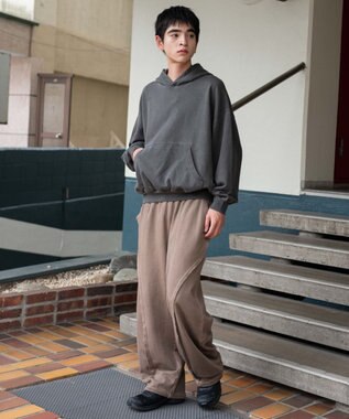 WEGO 【ユニセックス着用ITEM】バルーンクロップドプルパーカー ブラックその他