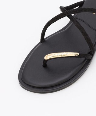 steppi メタルパーツ トング サンダル ブラック