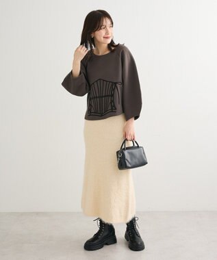 Green Parks ■ESCAR コルセットコード刺繍プルオーバー Charcoal Gray