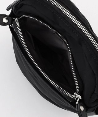 Y'SACCS ポリエステルツイル ポシェット ブラック