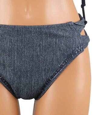 San-ai Resort（三愛水着楽園） ショルダーフリルノンワイヤービキニ 9M 　【San-ai Resort（サンアイリゾート）】 ネイビー