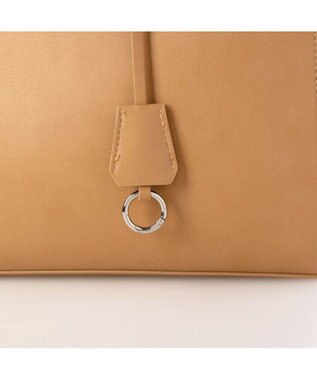 UNBILLION 【テレビ ドラマ着用アイテム】カシュカシュ cachecache / 棒ヒネリベルト2wayA4トートバッグ ベージュ