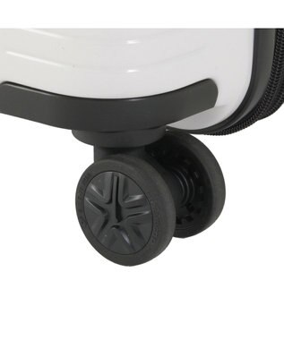 ACE BAGS & LUGGAGE World Traveler プリマス フロントポケット スーツケース 64-74L 06702 ワールドトラベラー ホワイト