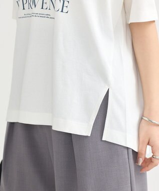 earth music&ecology ＰｈｏｔｏスリットＴ Off White