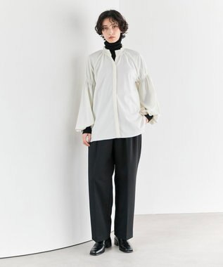 #Newans 【洗濯機可/しわになりにくい】シャーリングネック ボリュームスリーブブラウス オフ