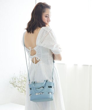 style code 【MERCURYDUO/マーキュリーデュオ】軽量メッシュ　花柄巾着付ミニトートバッグ ブルー