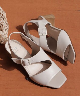 REGAL FOOT COMMUNITY 【ビューフィット】A60Y スクエアサンダル サンダル アイボリー