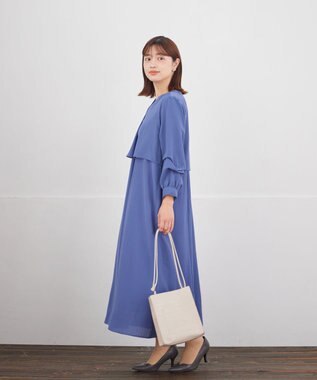 Tiaclasse L つまみタック袖ワンピース ブルー