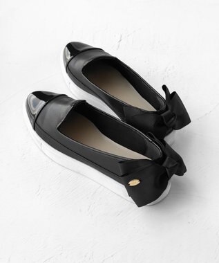 TOCCA BACK RIBBON SLIPON スニーカー ブラック系