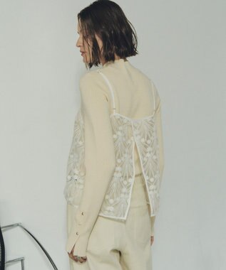 YECCA VECCA 【2点SET】刺繍レースキャミセットハイネックニット Ivory