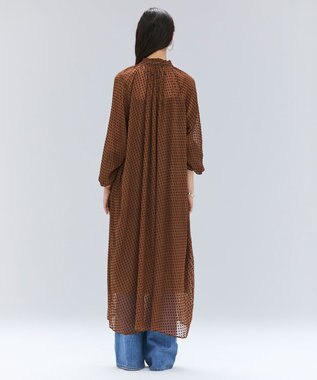 BEIGE， CALLERRY / シルク混ドットギャザーワンピース Caramel