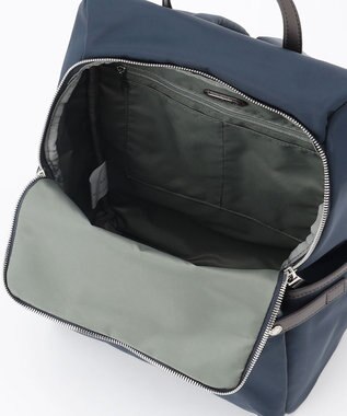 LA BAGAGERIE 【撥水ナイロン】ベーシックリュック ネイビー