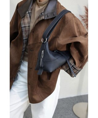 style code 【 通勤使用可能 】 牛革 細身シルエットショルダーバッグ ブラック