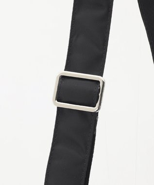 Y'SACCS 【ムック本掲載】ツイルナイロン　スクエアトート　Mサイズ ブラック