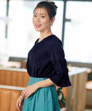 Tiaclasse 【洗える】リボン付きタックフレア袖ブラウス ネイビー