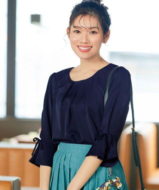 Tiaclasse 【洗える】リボン付きタックフレア袖ブラウス ネイビー