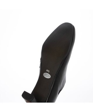 ing <ing>クラシカルブーティパンプス ブラック