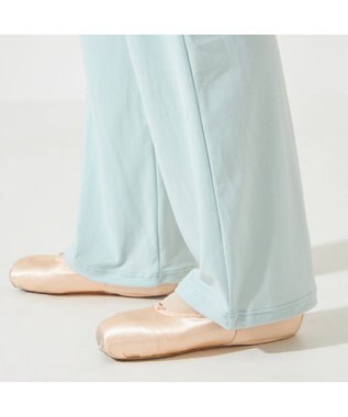 Chacott ◎【Nela ライン】ウォームアップパンツ アクアグリーン