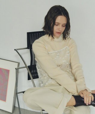 YECCA VECCA 【2点SET】刺繍レースキャミセットハイネックニット Ivory