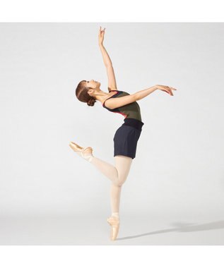 Chacott 【MADOKA SUGAI】ノースリーブレオタード カーキ