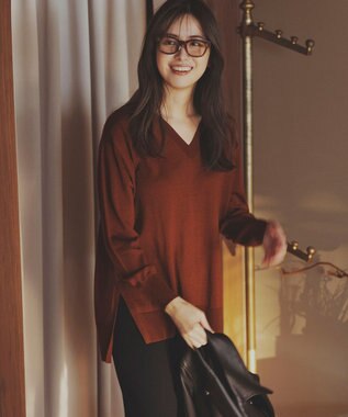ICB 【洗える】 コンパクトウール Vネックプルオーバー テラコッタ系