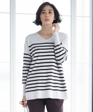 自由区 【洗える/セット可】レーヨンストレッチ Vネックニット ライトグレー系1